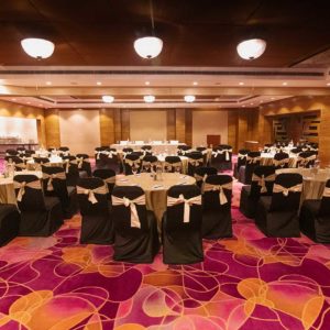 Banquets & Meeting Rooms