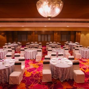 Banquets & Meeting Rooms