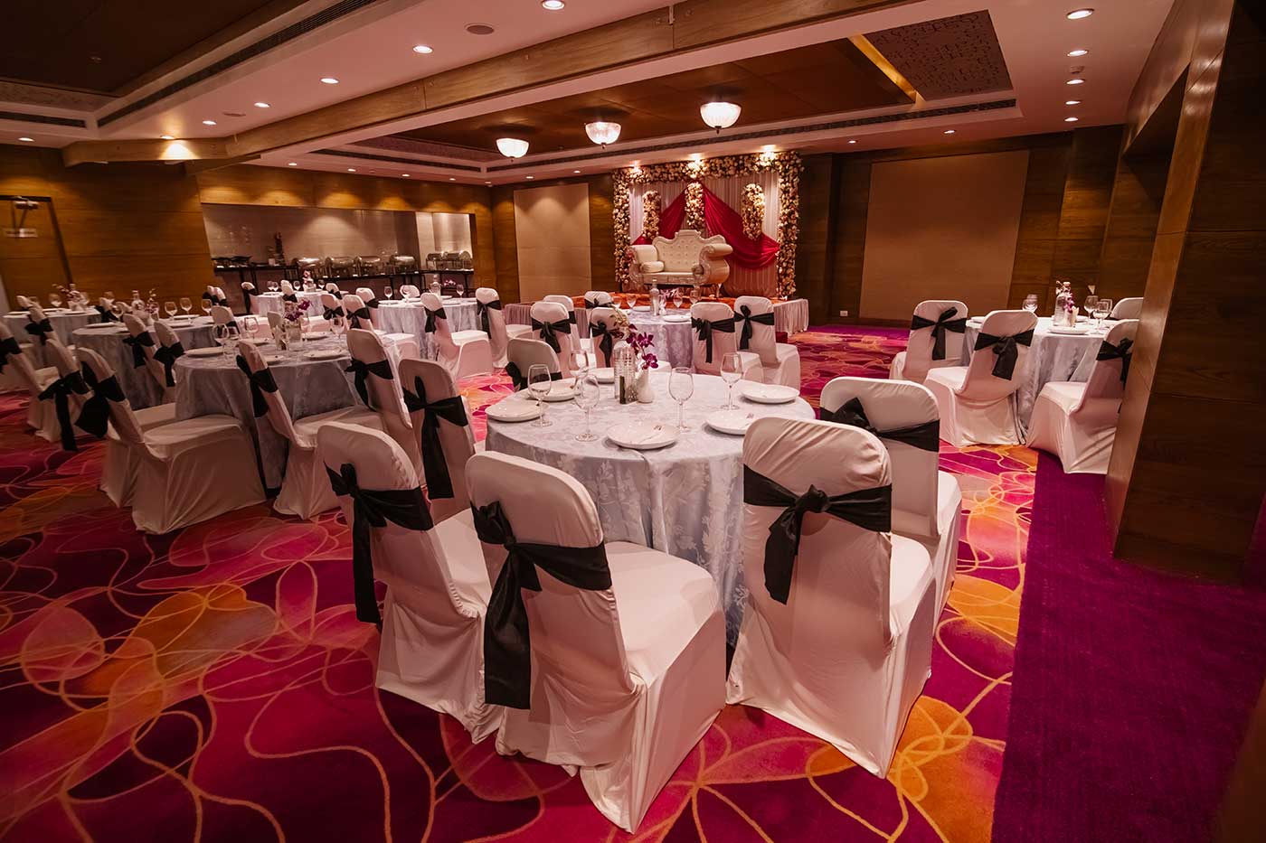 Banquets & Meeting Rooms